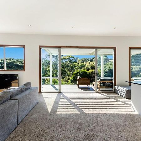 Karaka Sanctuary With Spa Pool By Waiheke Unlimited Oneroa Bilik gambar