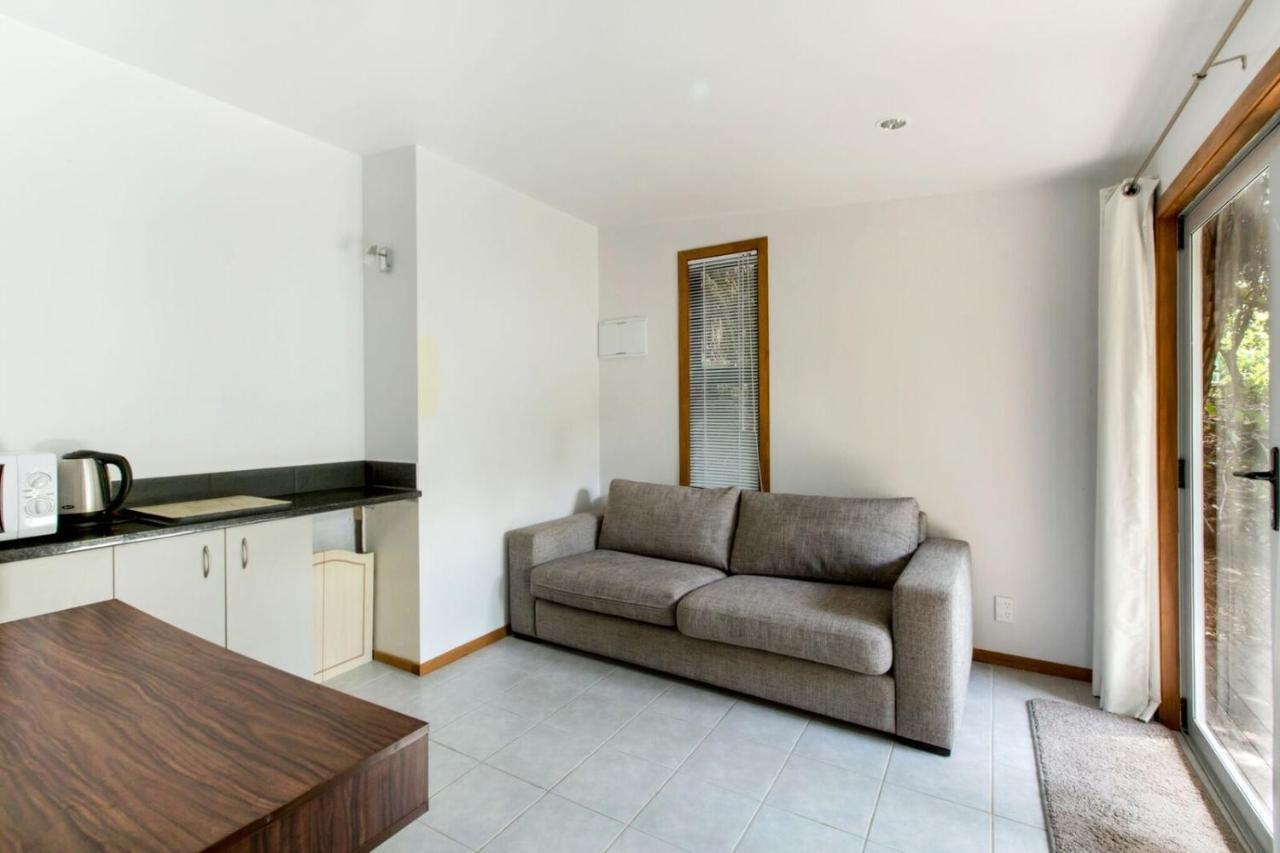 Karaka Sanctuary With Spa Pool By Waiheke Unlimited Oneroa Bilik gambar